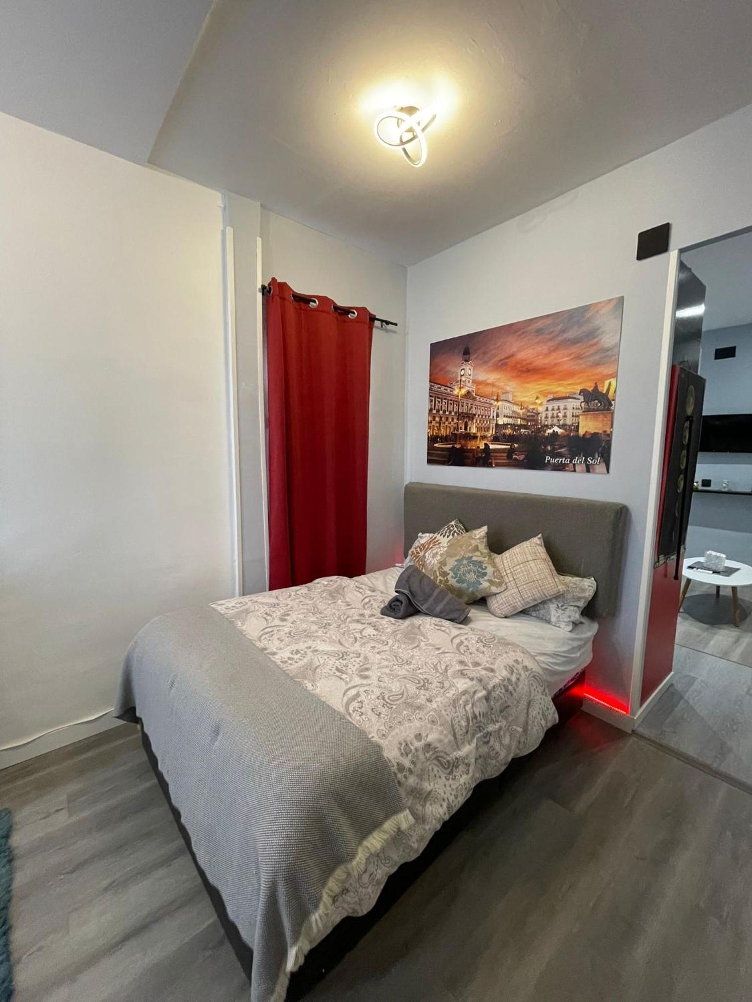 Cebada Love Apartment Madrid Bagian luar foto